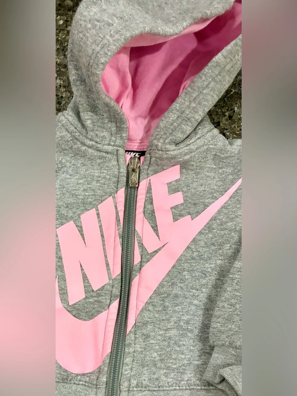 Girls UNDER ARMOUR/NIKE/CABELA’S Oufit…Jackets & Sweatshirt Lot, sz 12 & 18 mo.